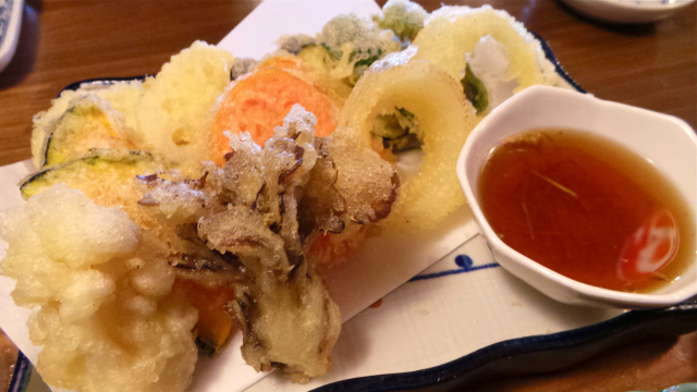 Some crunchy fresh vegetable tempura